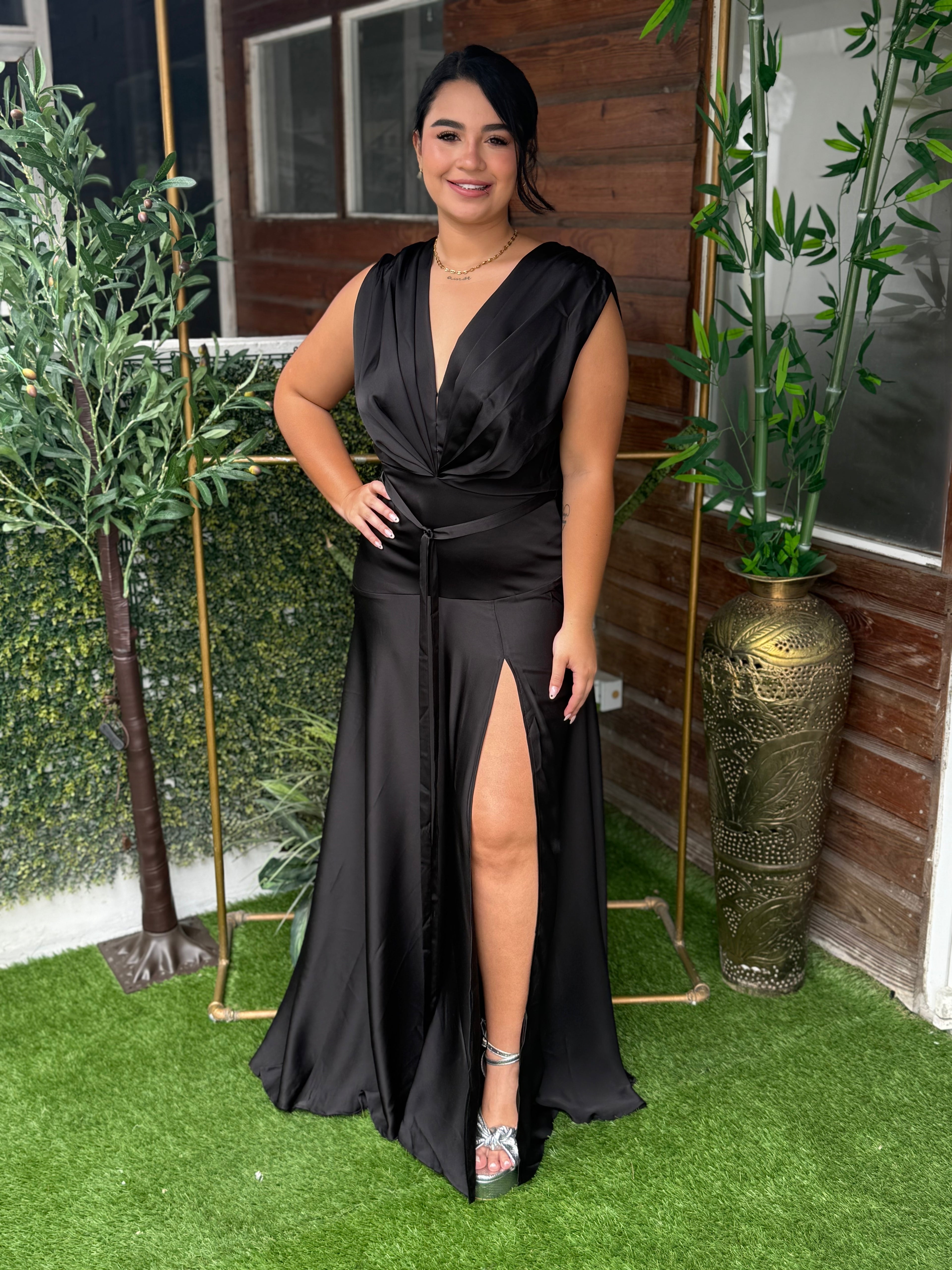 VESTIDO MIRANDA NEGRO