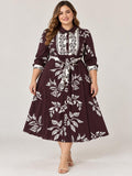 Vestido Plus Size Midi Floral Color Vino con Cinturón