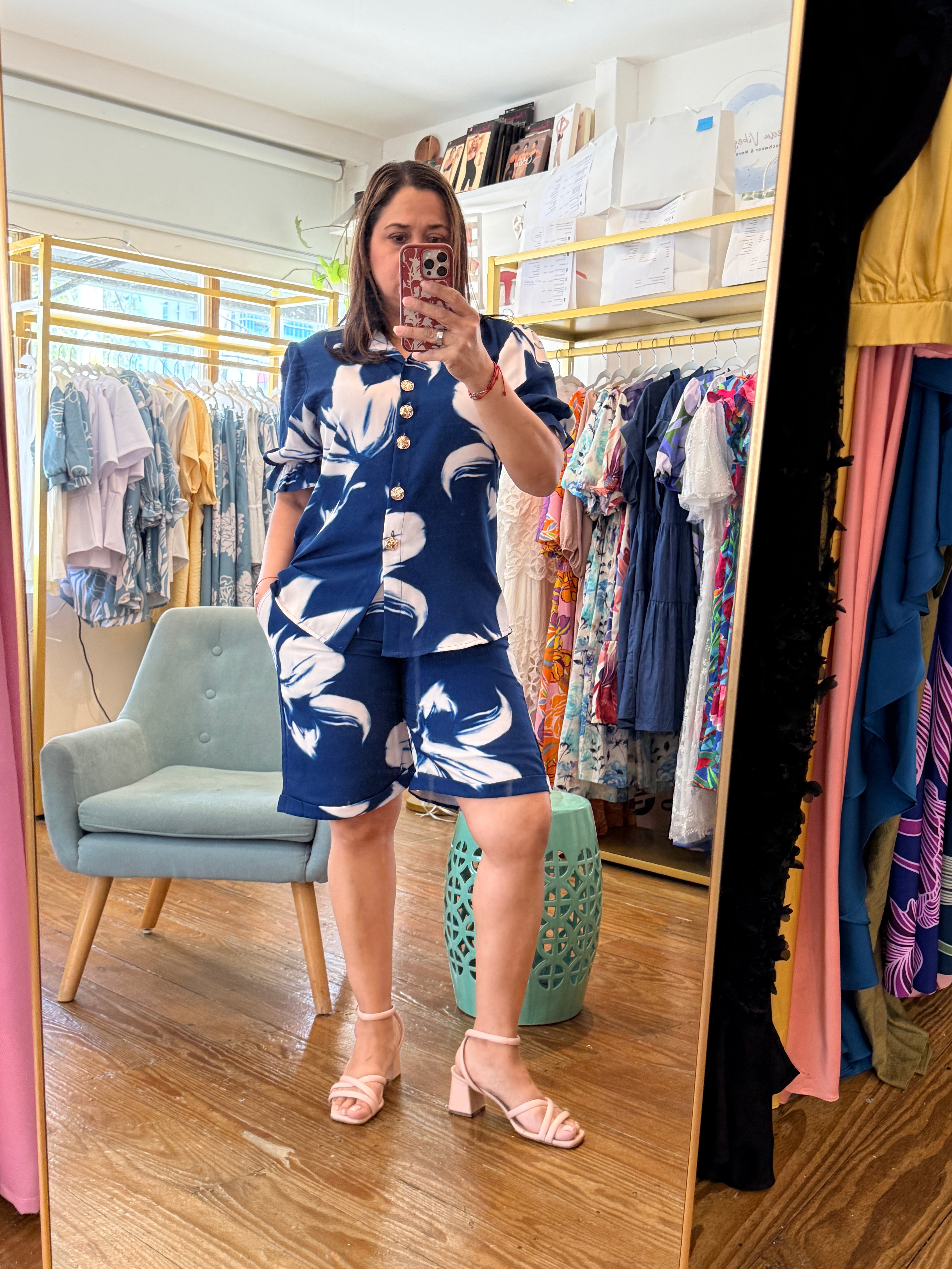 Short Elegante Azul con Estampado Blanco | Boutique de Ropa de Mujer en Panamá