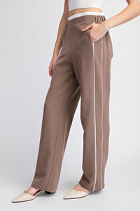 PANTALON  MARRON CON BLANCO