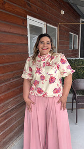 BLUSA CREAM ESTAMPADO FLORES ROJO LILA