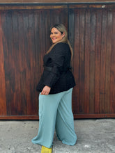 Cargar imagen en el visor de la galería, SARISA BLAZER NEGRO