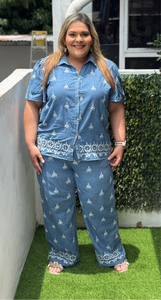 PLUS SET  CAMILA AZUL BORDADO