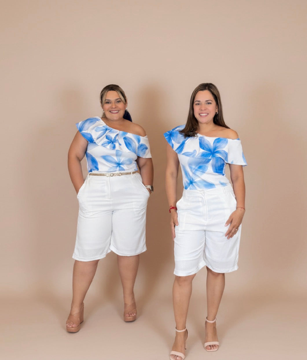 Short Bermuda Blanco para Mujer-Elegante y Fresco/Boutique en panama