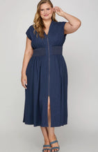 Cargar imagen en el visor de la galería, VESTIDO PLUS SIZE SHELSY DENIM BLUE