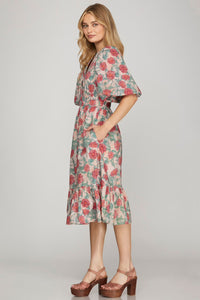 VESTIDO ROSAS ROJAS