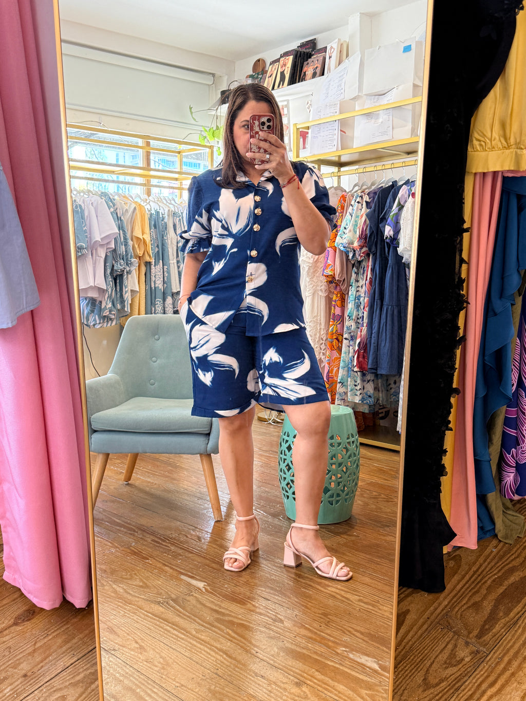 Short Elegante Azul con Estampado Blanco | Boutique de Ropa de Mujer en Panamá