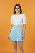 SET DE SHORT CELESTE Y BLUSA BLANCA PARA MUJER/CONJUNTO CASUAL ELEGANTE EN PANAMA