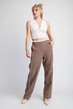 Cargar imagen en el visor de la galería, PANTALON  MARRON CON BLANCO