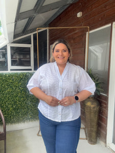 BLUSA OJALILLO BLANCA