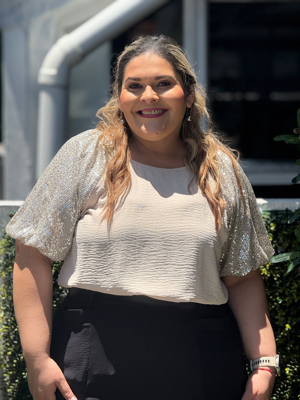 BLUSA PLUS SIZE LENTEJUELA BEIGE