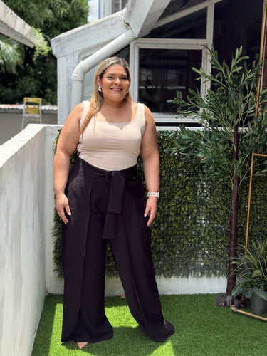 PANTALON PLUS SIZE LINDA NEGRO