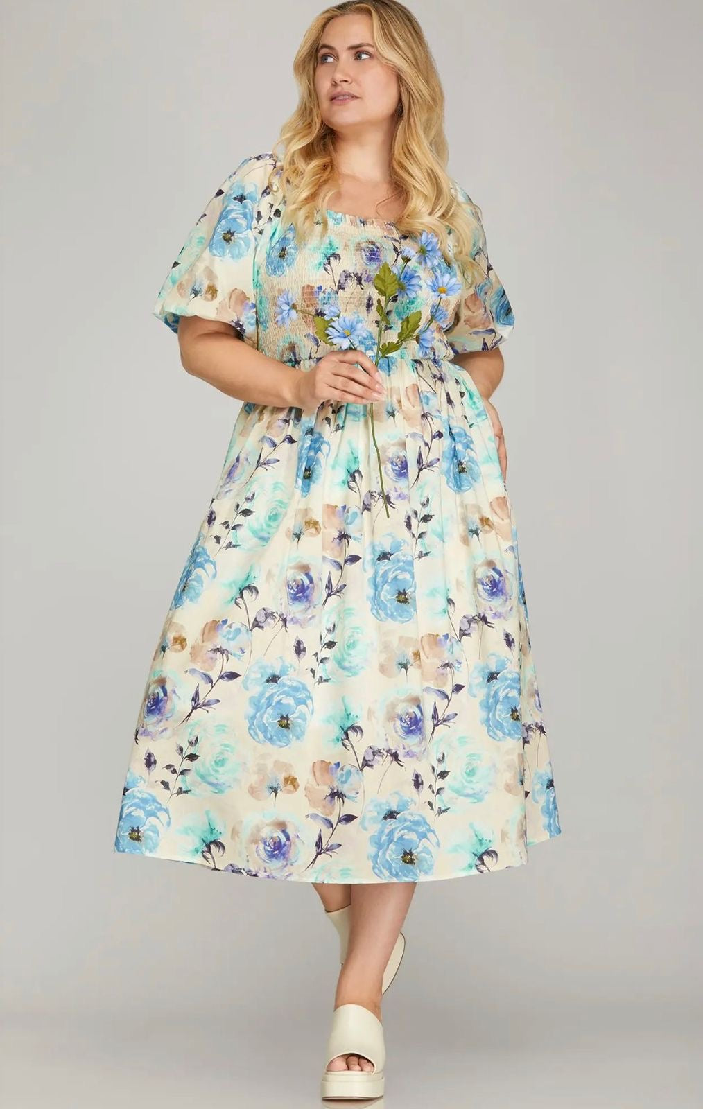 Vestido Midi Floral Plus Size con Parte superior elàstica y Mangas Sueltas