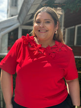 Cargar imagen en el visor de la galería, BLUSA PLUS SIZE RED