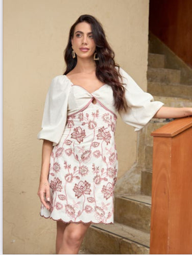 VESTIDO KEYSHA BEIGE BORDADO