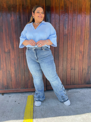PANTALON DENIM BORDADO