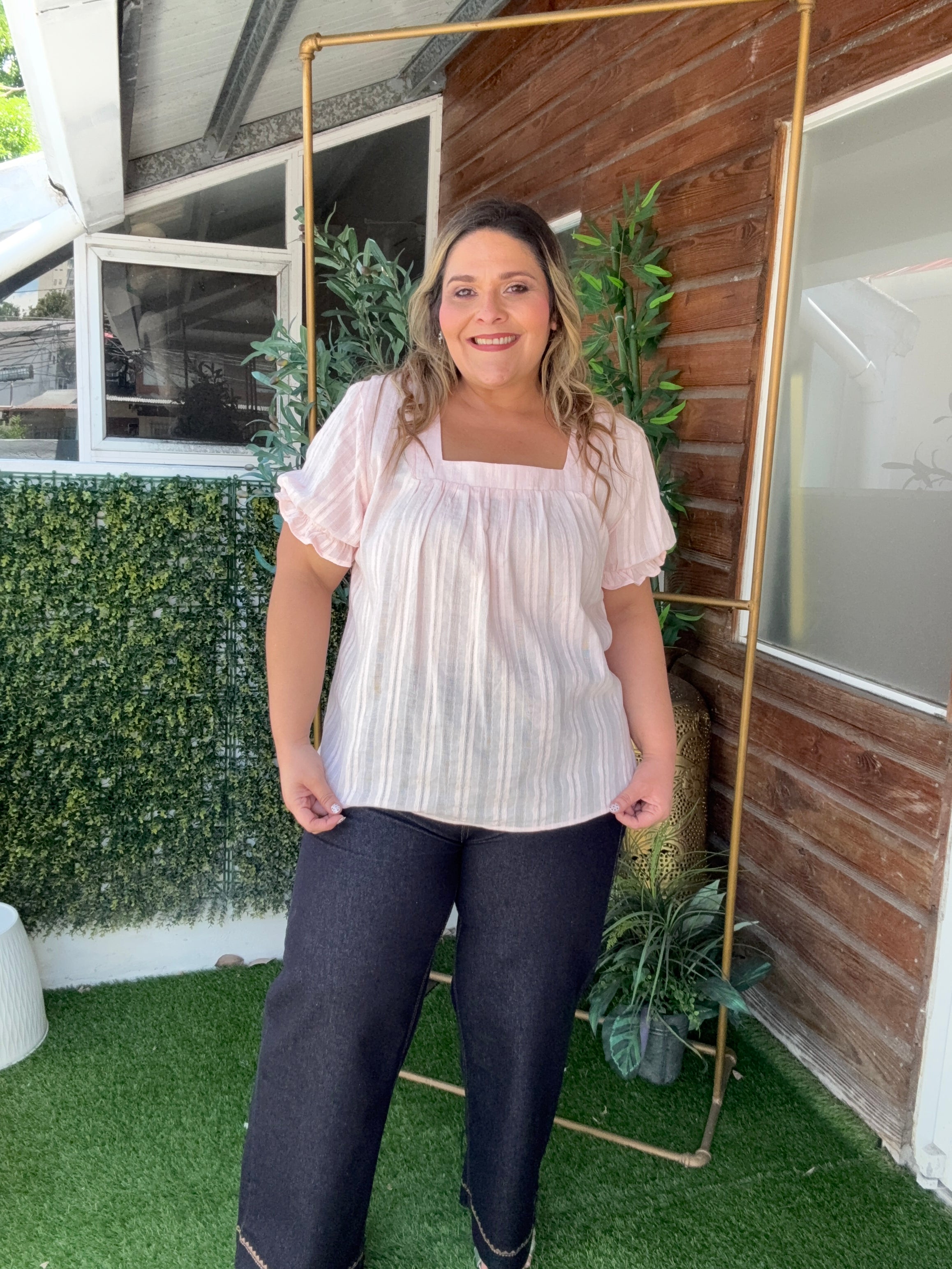 Blusa Plus Size Nude Rosada Texturizada/ Blusa fresca y Elegante para Mujer en Panamá