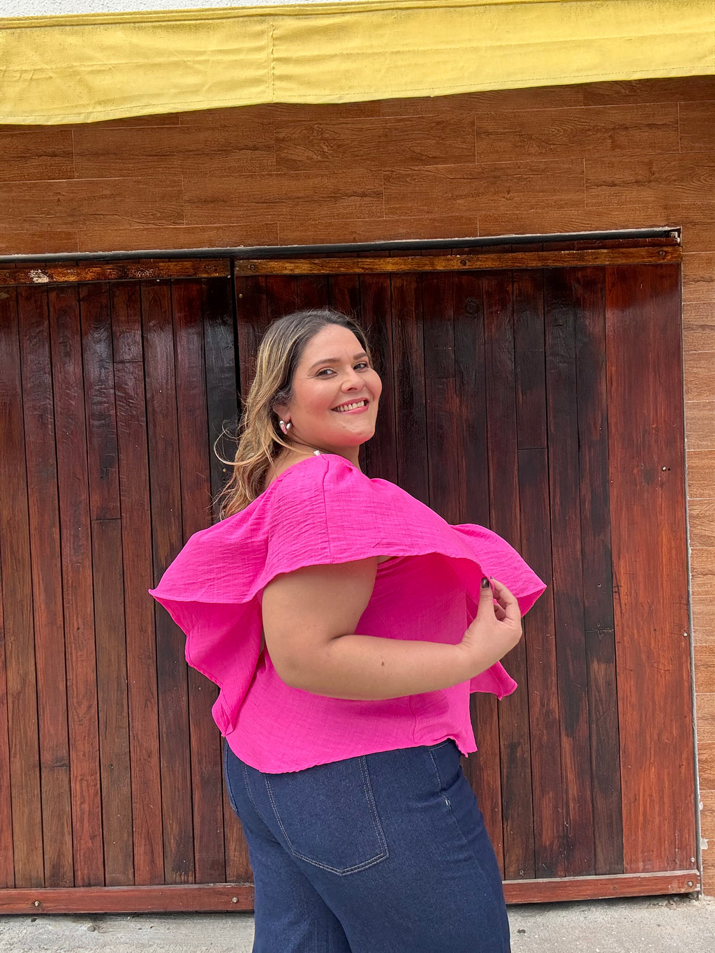 FUSHIA FRONT RUFFLE BLOUSE