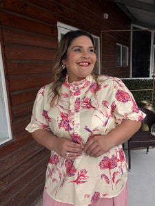 BLUSA CREAM ESTAMPADO FLORES ROJO LILA