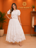 Juego de Blusa y Falda Larga Blanca con Bordado Floral