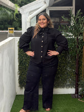Cargar imagen en el visor de la galería, SARISA BLUSA PLUS SIZE  NEGRA