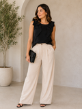 Blusa Negra Sin Mangas con Volantes Decorativos