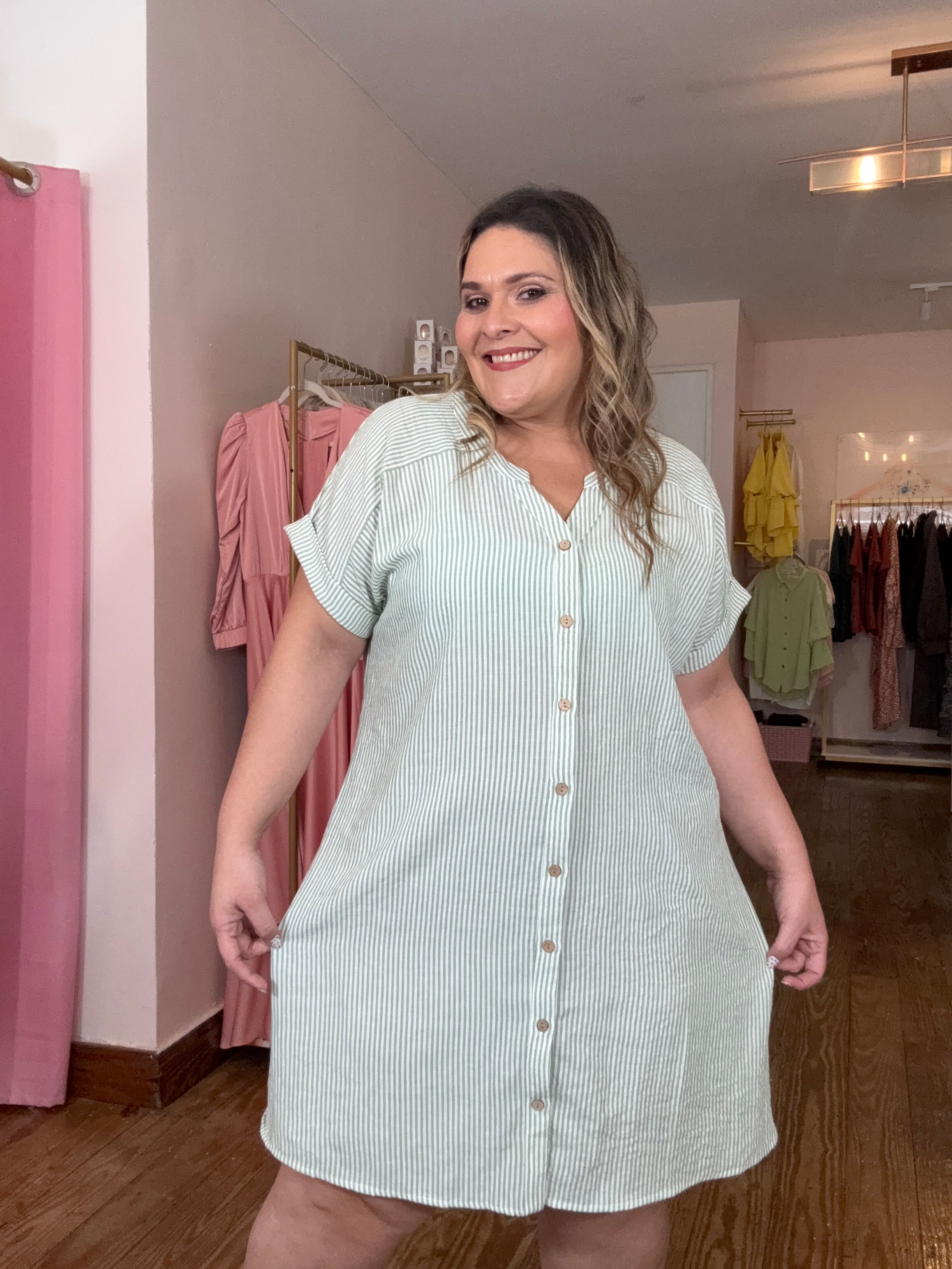 Vestido plus size camisero a rayas Verde | Vestido corto fresco casual tallas grandes Panamá