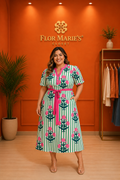 Vestido Midi Plus Size Rayas Verdes con Flores Rosas |Vestido Talla Grande para Mujer en Panamá