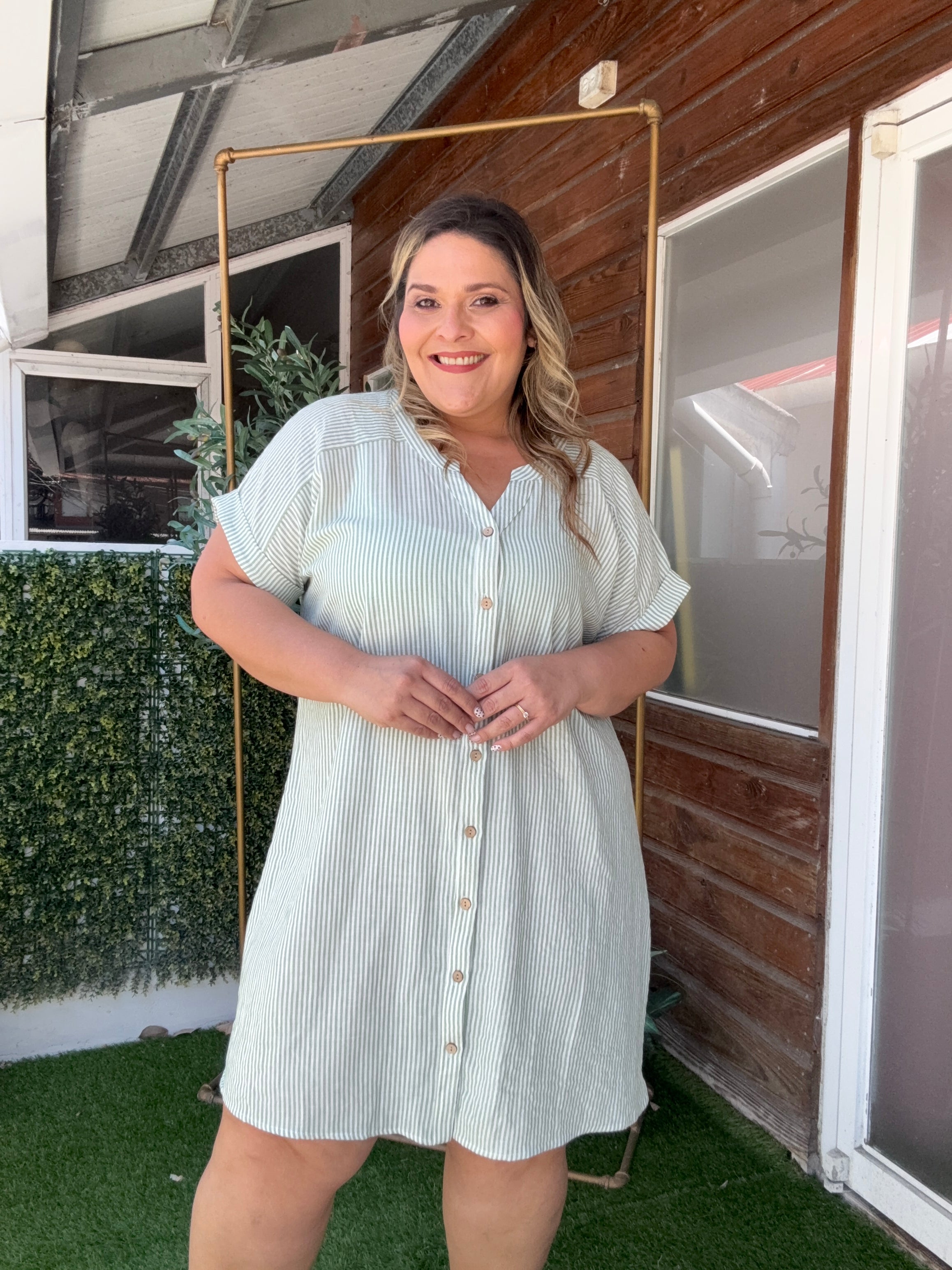 Vestido plus size camisero a rayas Verde | Vestido corto fresco casual tallas grandes Panamá