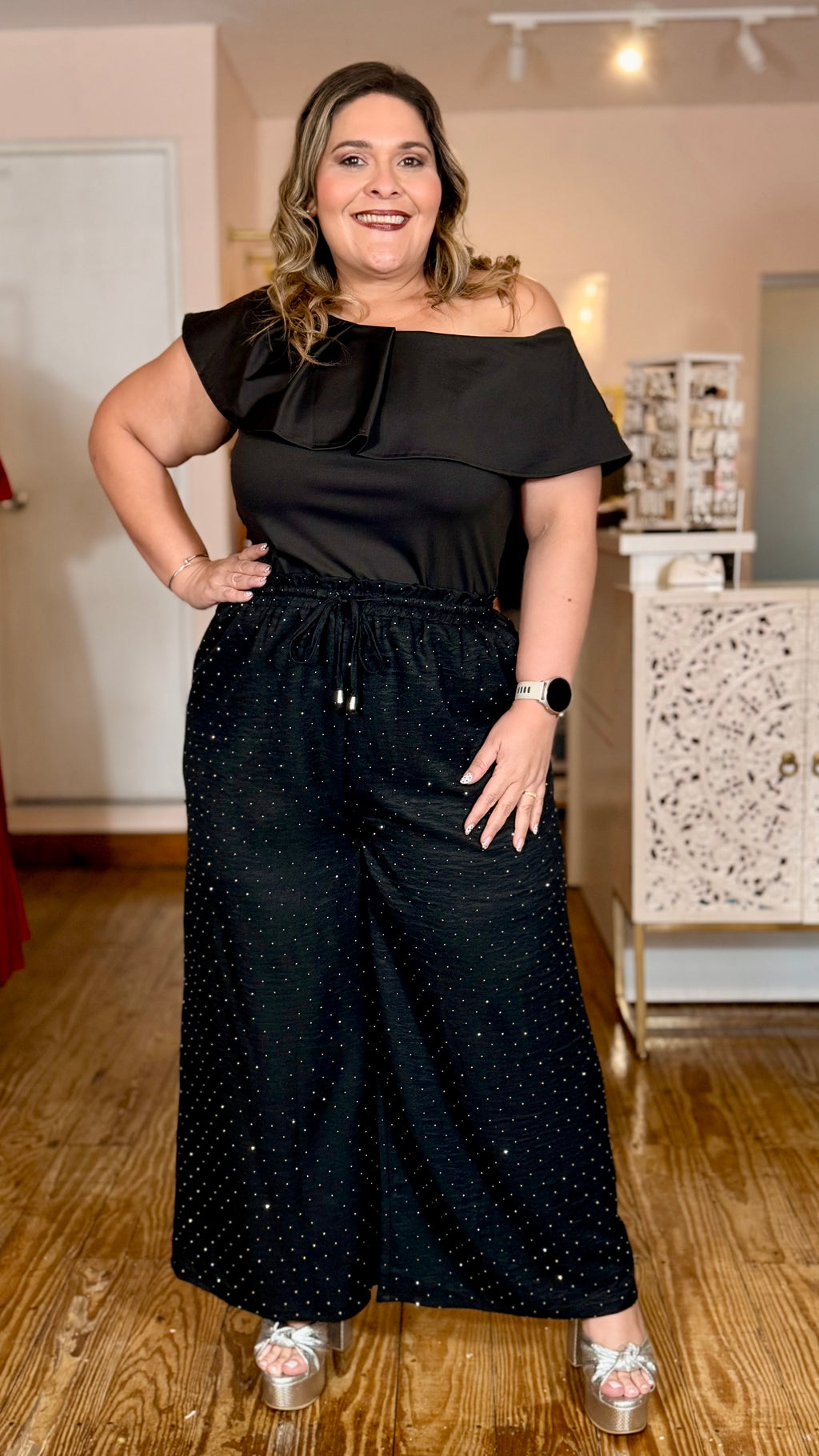 Pantalón Plus Size Palazzo Negro con Puntos Brillantes – Mujer | Pantalón Ancho Elegante y Cómodo en Panamá