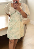 VESTIDO KEYSHA BEIGE BORDADO VERDE