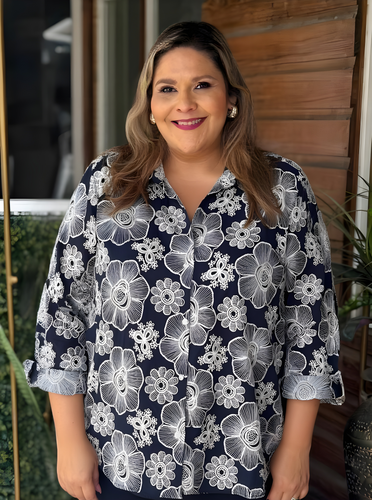 BLUSA AZUL BORDADA