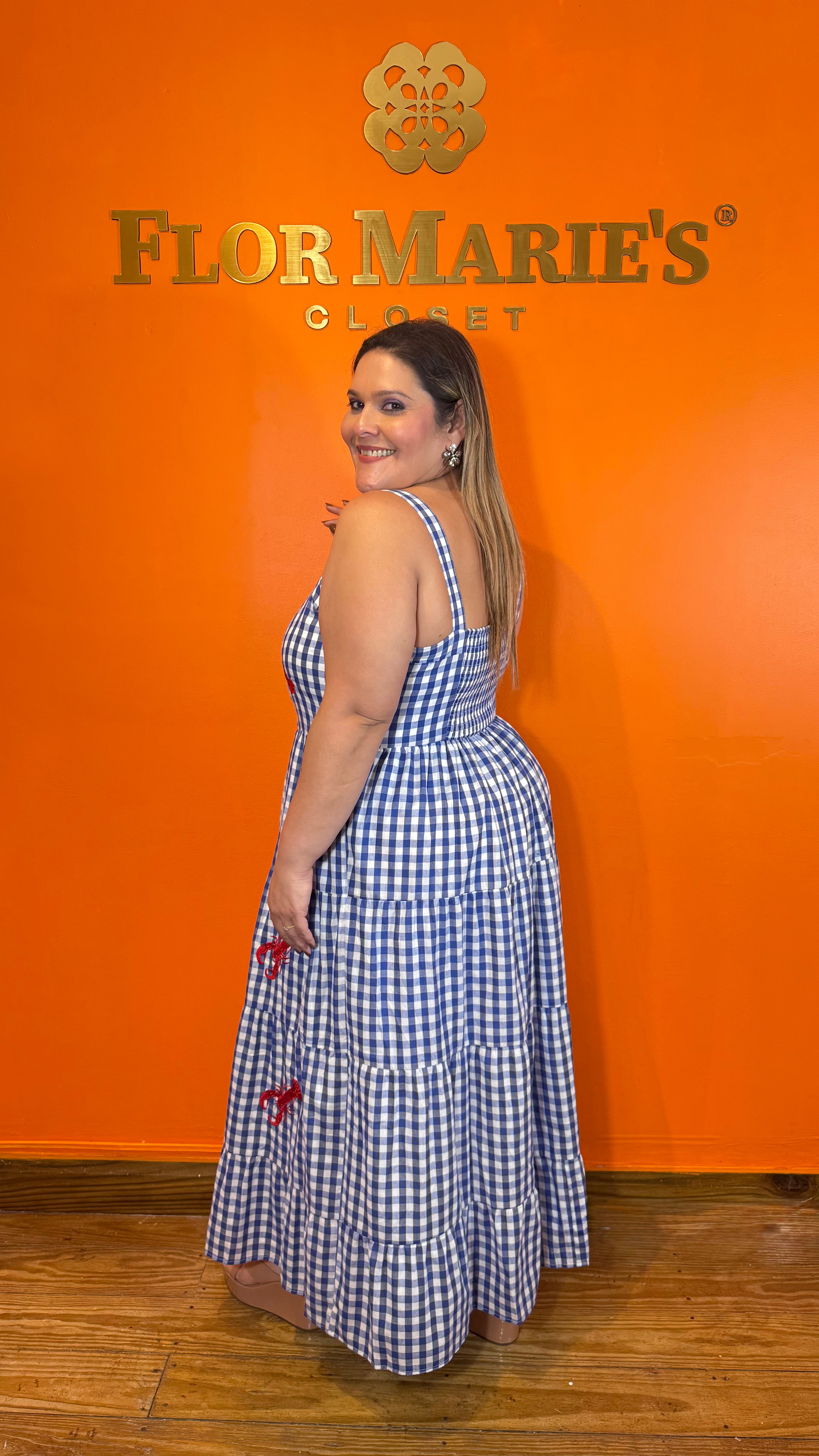 Vestido Plus Size Maxi Cuadros Vichy Azul Con Bordado De Langosta/ Tirantes/Flor Marie´s Closet Panama