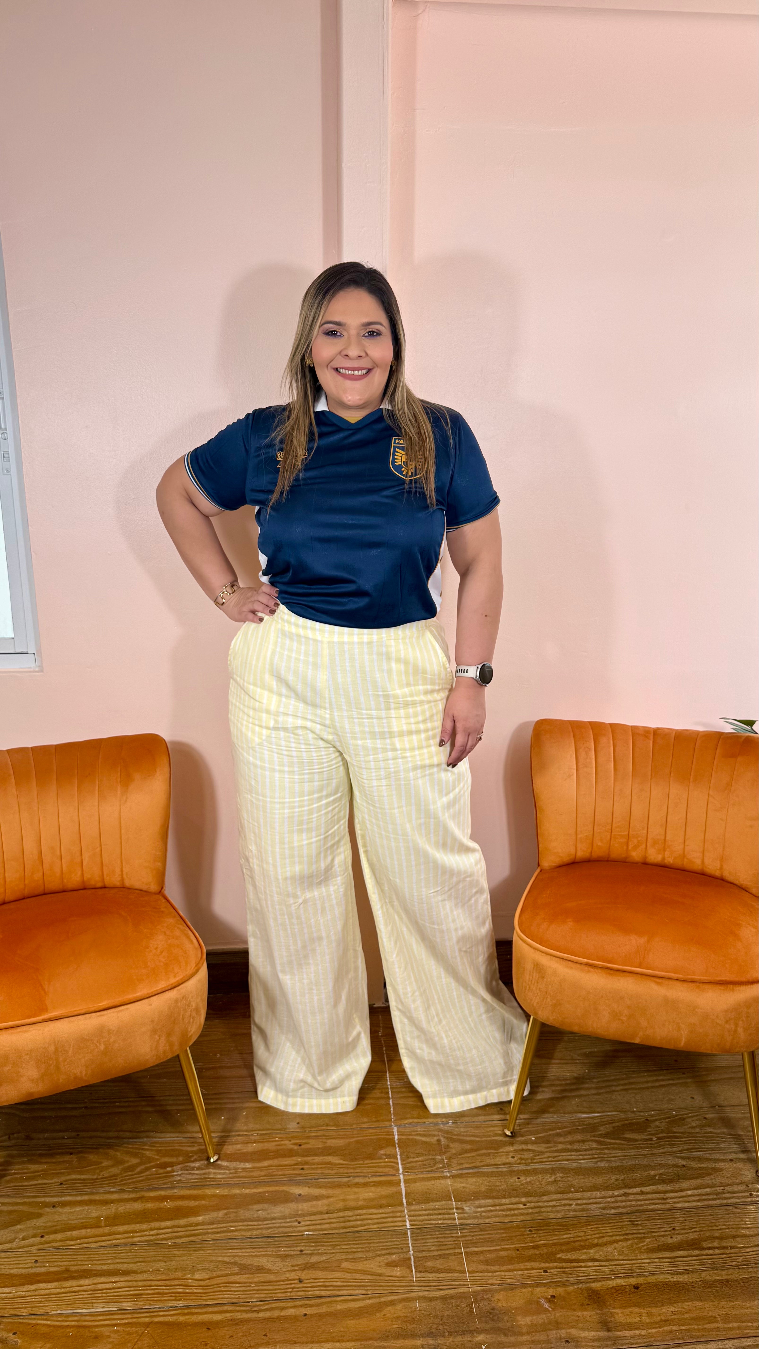 Pantalón Palazzo Beige a Rayas Amarillas para Mujer | Elegancia y Comodidad en Panamá