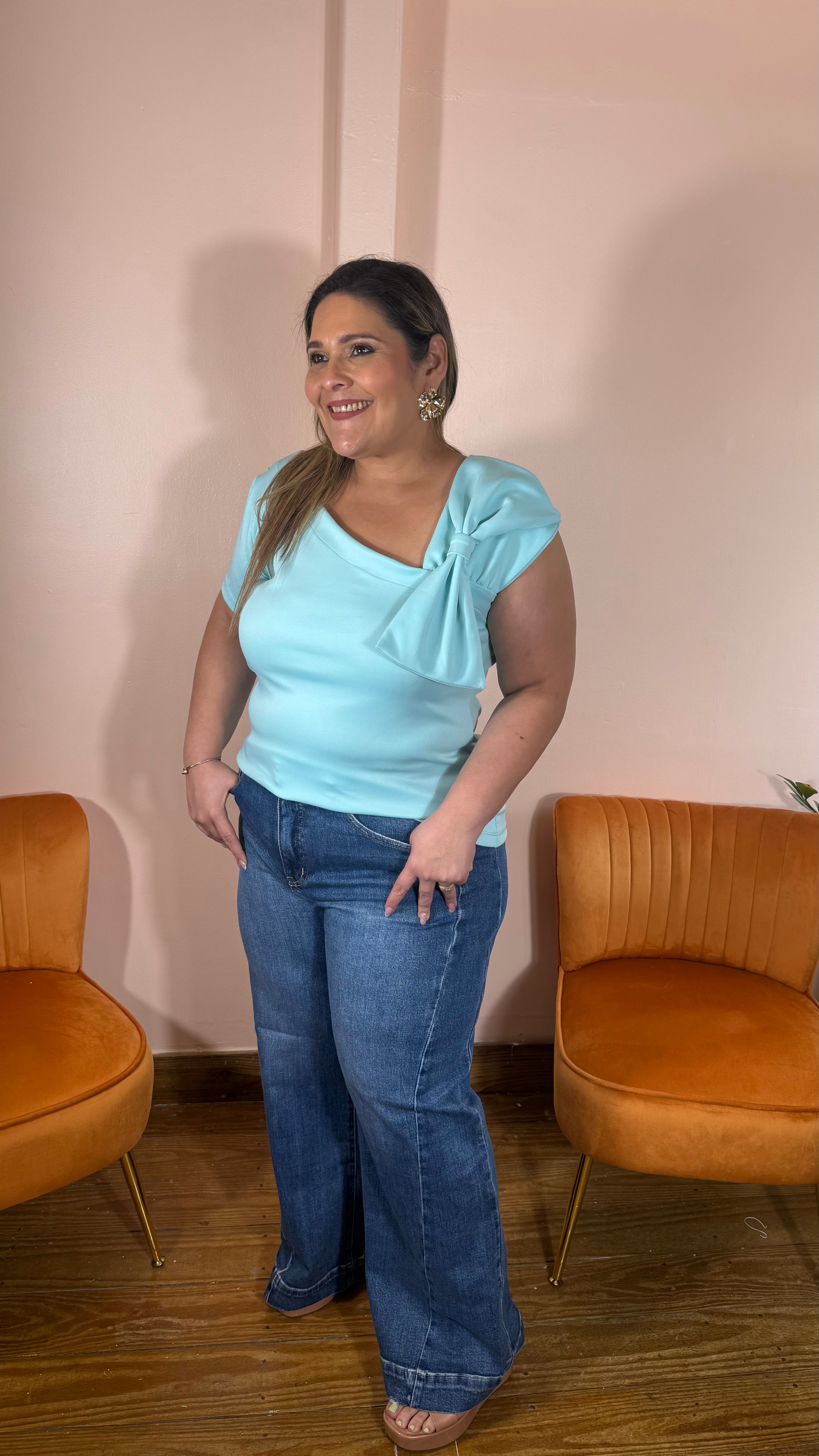 Jean Plus Size Wide Leg de Mujer Azul Medio | Pantalón Denim Tiro Alto Elegante Panamá