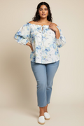 Blusa Plus Size Floral Celeste para Mujer con Escote Campesino y Manga Corta-Blusa Fresca para Clima Tropical| Boutique de Ropa Femenina en Panamá