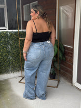 Cargar imagen en el visor de la galería, BLUSAS BASICAS