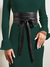 Cargar imagen en el visor de la galería, WIDE TIED WAIST BELT