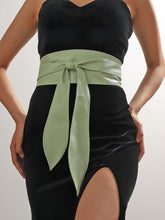 Cargar imagen en el visor de la galería, WIDE PASTEL GREEN WAIST BELT