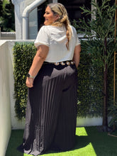 Cargar imagen en el visor de la galería, PANTALON PLUS SIZE PLISADO NEGRO