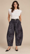 Pantalón Barrel Animal Print para Mujer – Estampado Leopardo