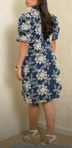 VESTIDO BORDADO AZUL