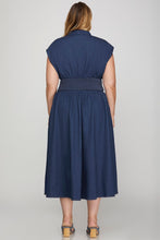 Cargar imagen en el visor de la galería, VESTIDO PLUS SIZE SHELSY DENIM BLUE