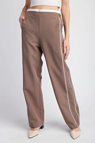 PANTALON  MARRON CON BLANCO