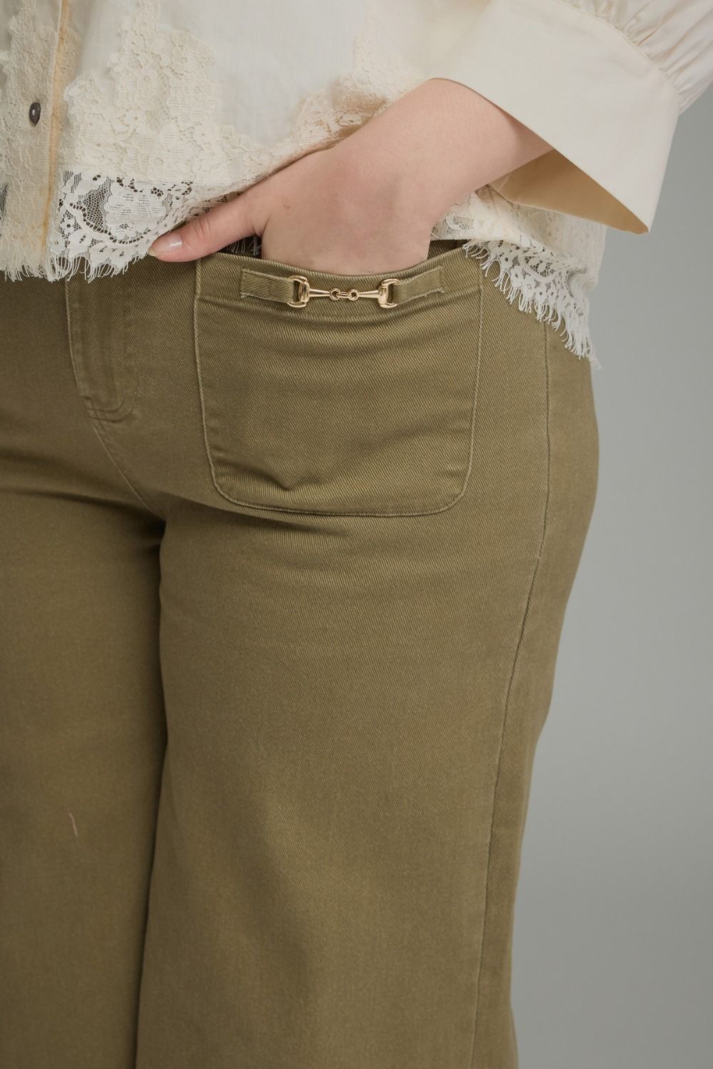 CONDADO-ENTRO-P31968P-Pantalón Ancho Plus