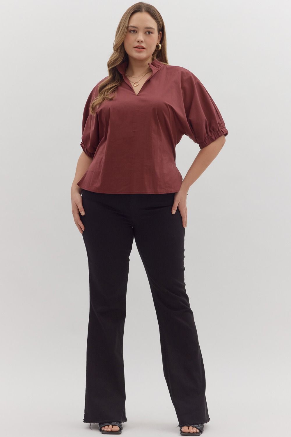 CONDADO-ENTRO-T26223P-Blusa Manga Abullonada Plus