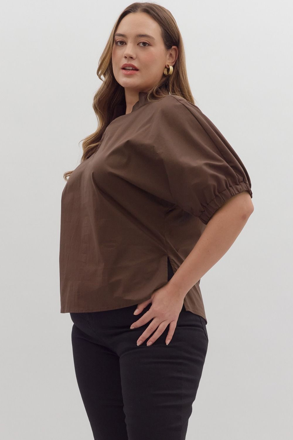 CONDADO-ENTRO-T26223P-Blusa Manga Abullonada Plus
