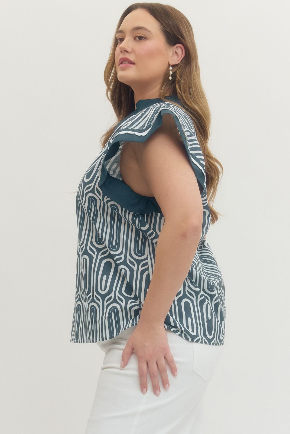 CONDADO-ENTRO-T29444P-Blusa Estampada Manga Volante Plus
