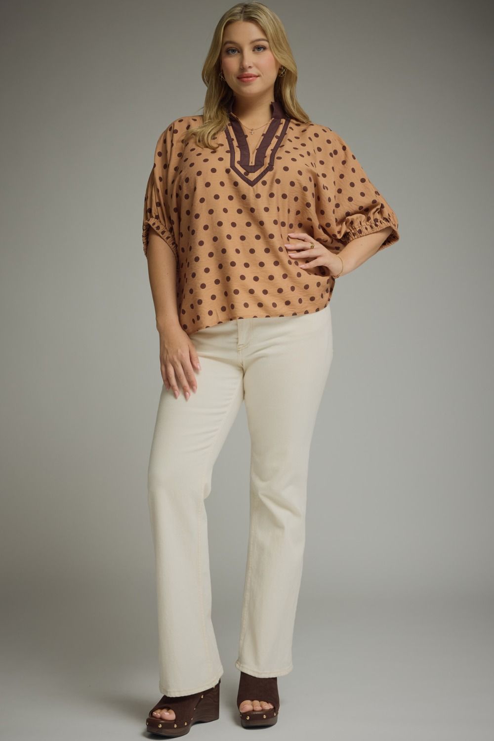 CONDADO-ENTRO-T31983P-Blusa de Lunares Plus