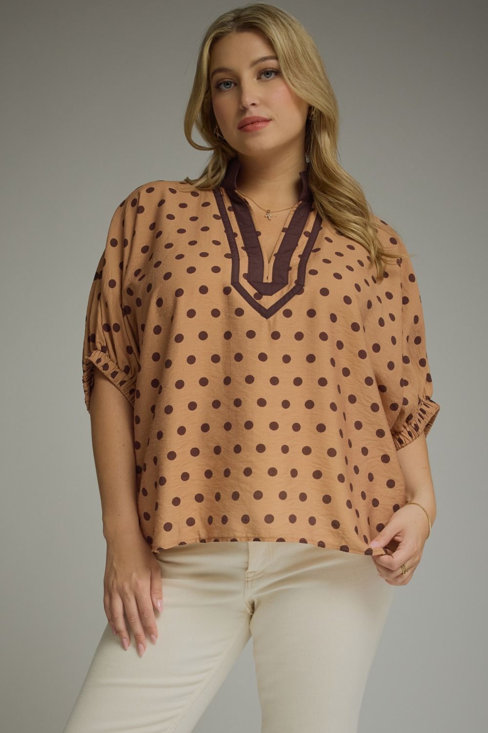 CONDADO-ENTRO-T31983P-Blusa de Lunares Plus